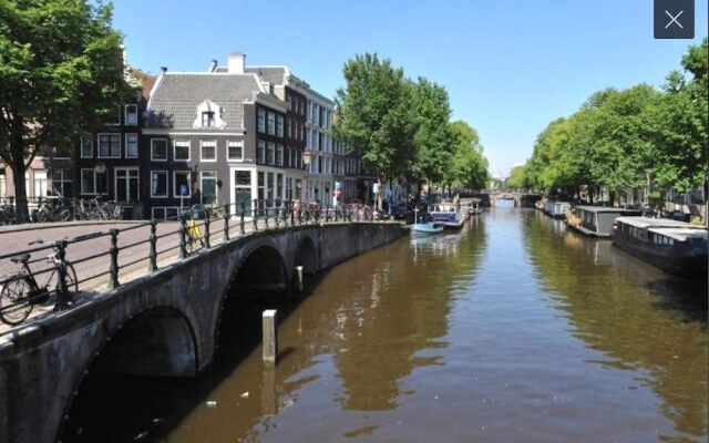 Haarlemmerstraat Apartments