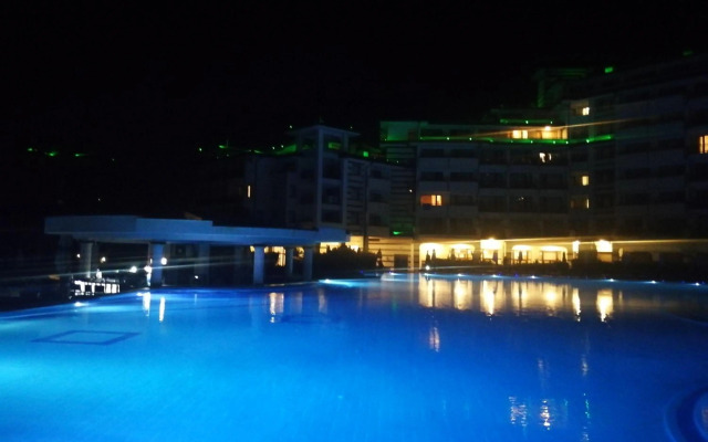 Emerald Beach Resort & Spa,studio ikat310