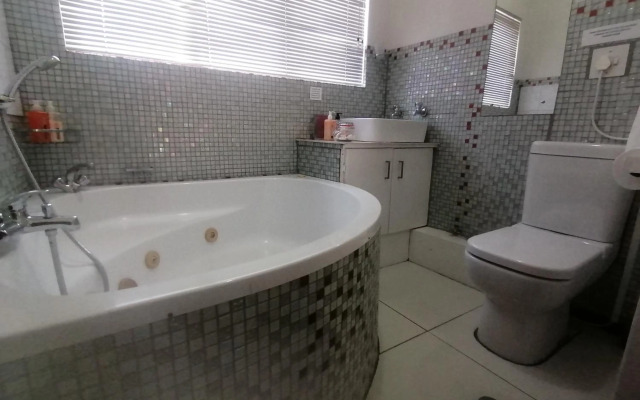 Oppi Draai Guesthouse