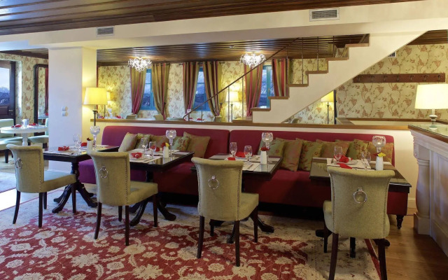 Zagori Suites Luxury Residences