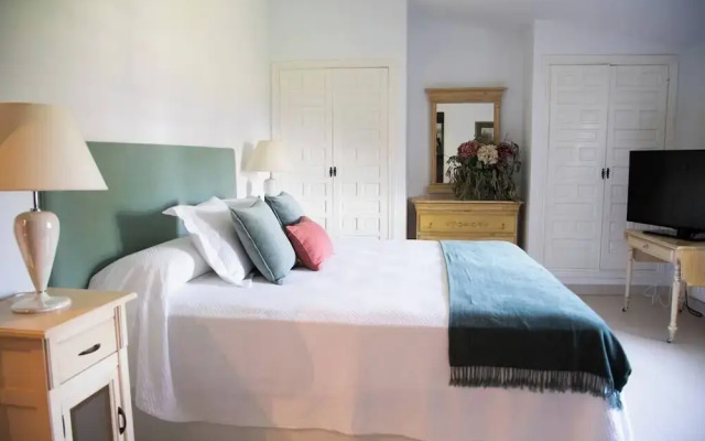 Hotel Rural Finca Barral
