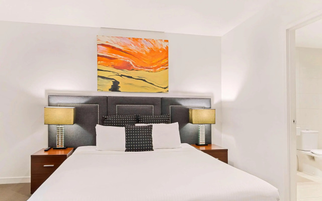 The Sebel Melbourne Docklands Hotel
