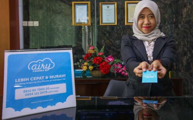 Airy Bandara Adi Soemarmo 3 Solo