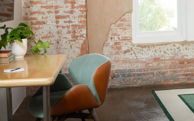 Canvas Hotel Dallas