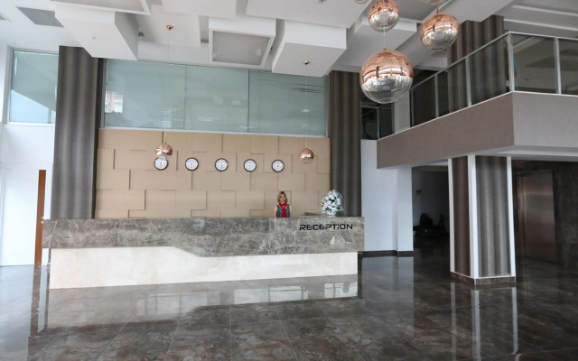 Elips Royal Hotel & Spa