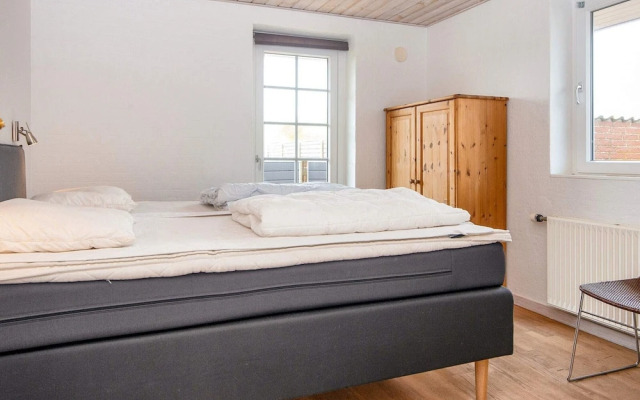 16 Person Holiday Home in Hvide Sande