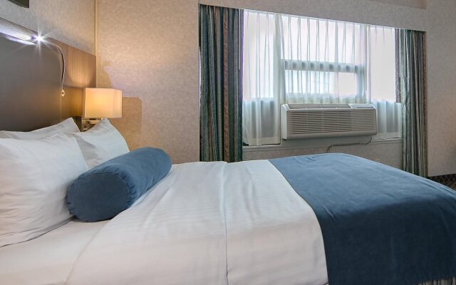 Best Western Plus Carlton Plaza Hotel