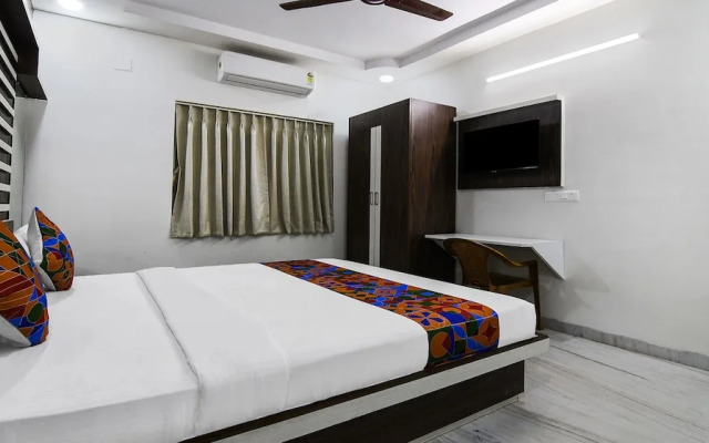 FabHotel Majestic Suite