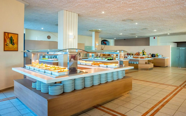 Themis Beach Hotel