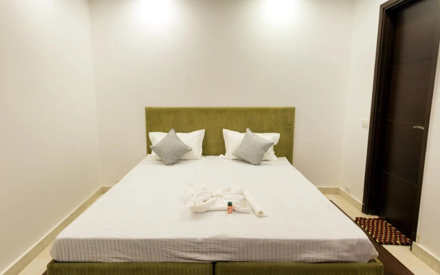 OYO 11003 Lotus Villa