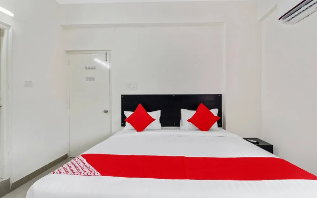 OYO 63021 Hotel Hill 9