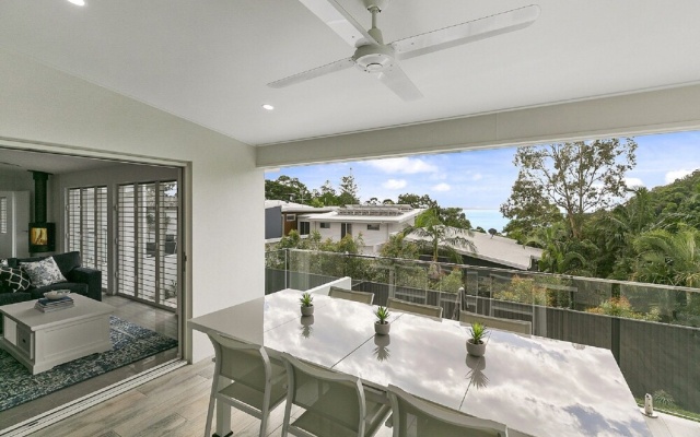 Ocean Views, Luxury Living in Noosa Heads - Unit 2/13 Angler Street – Balcony – Noosa Heads