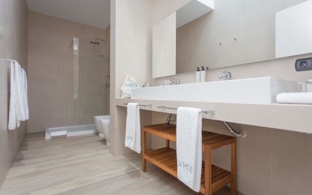 La Maison by White Exclusive Suites Villas