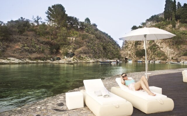 Atlantis Bay - VRetreats