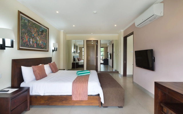 Peninsula Bay Resort