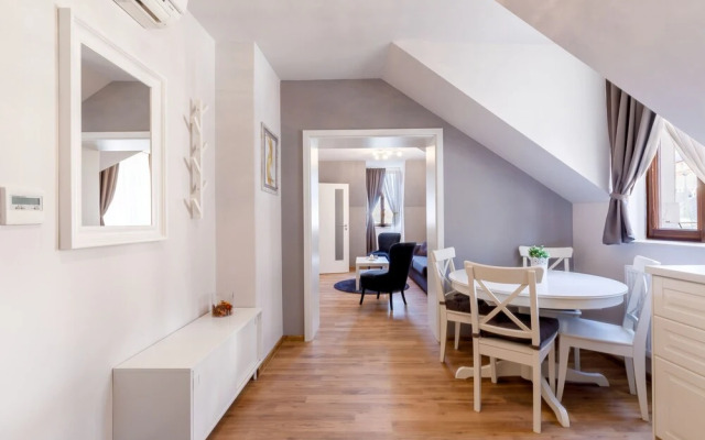 Apartments Menuet