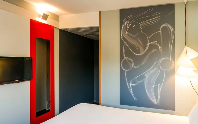 ibis Evora Hotel