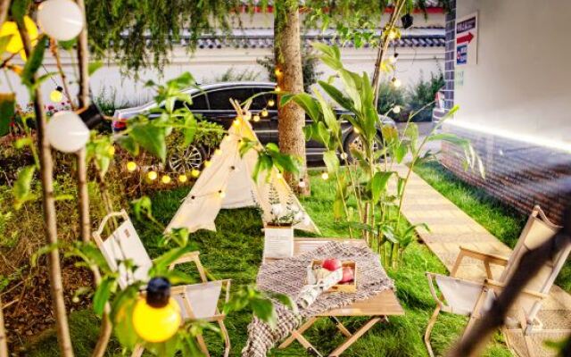 Shiyi Inn