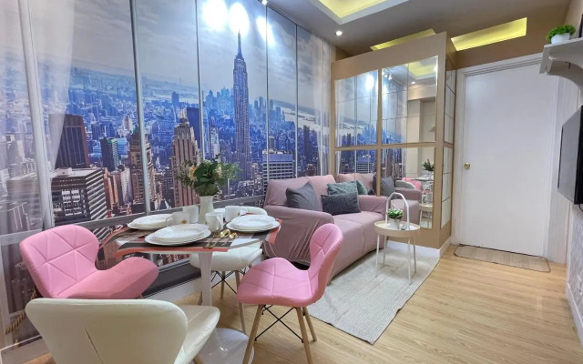 SMDC Trees Residences Tower 1 - 2BR Newly Renovated Staycation