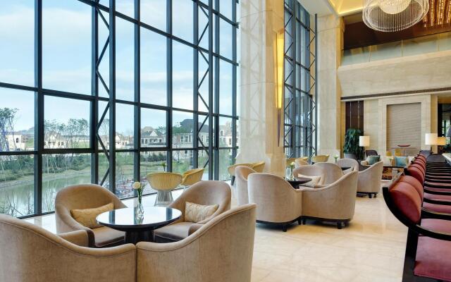 Sheraton Changchun Jingyuetan Hotel