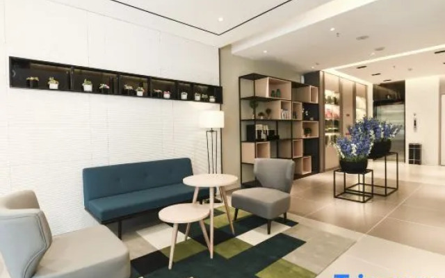 Homeinn Selected Hotel (Hohhot Gymnasium Inner Mongolia University of Technology)