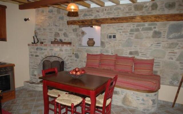 Lithos Homes