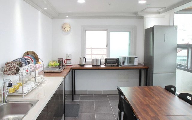 Tongyeong Sarang Hostel