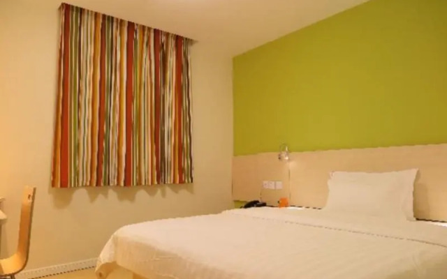 7 Days Inn Shenzhen Airport Hourui Railway Station Branch