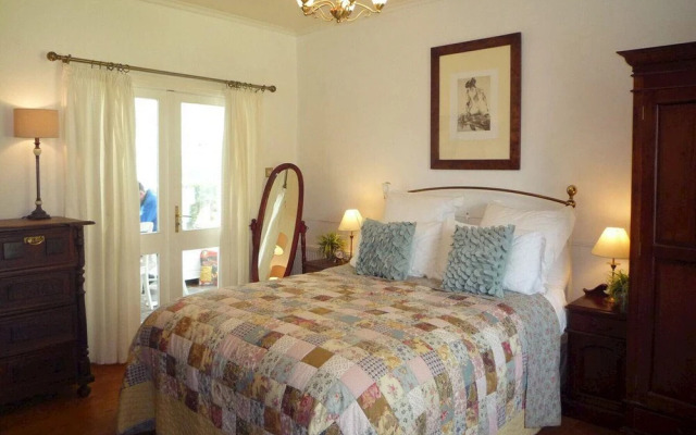 Fleur Cottage
