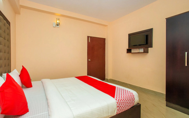 OYO 19846 Metro Residency