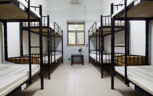 YHA Ngong Ping SG Davis Youth Hostel