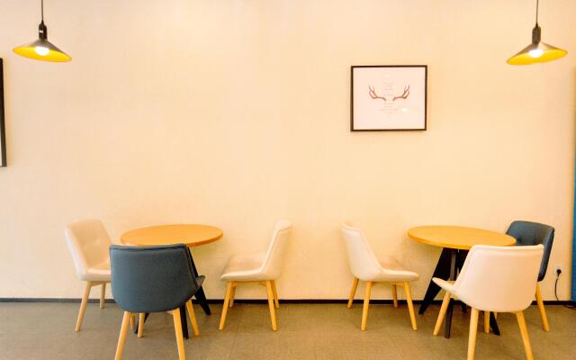 Hanting Hotel Nanchang Jinggangshan Avenue