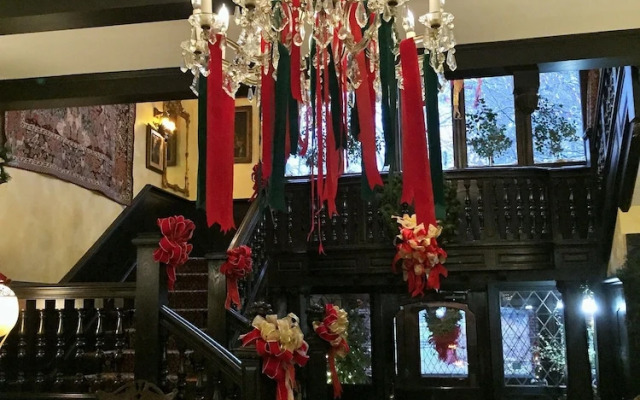 Gramercy Mansion B&B