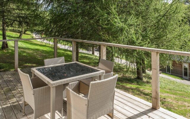5 Lake View, Looe