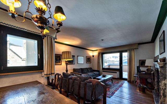 Chesa Cuntainta - St. Moritz-Chesa Cuntainta - St. Moritz 10 pax – Guest Rooms – St. Moritz