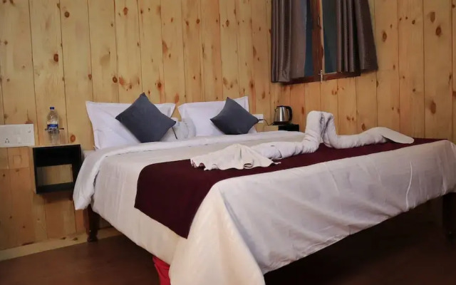 Arahnyam Pool Side Cafe & Resort Bhimtal
