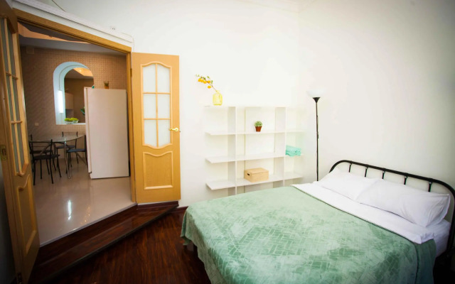 Питерские каникулы на улице Декабристов 2