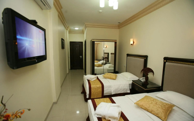 Cedar Hotel