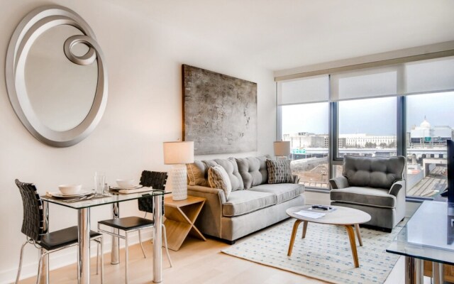 Global Luxury Suites Capitol Riverfront