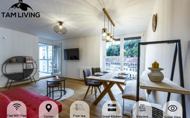 TAMLiving Great View Center 3 Bridges Castle