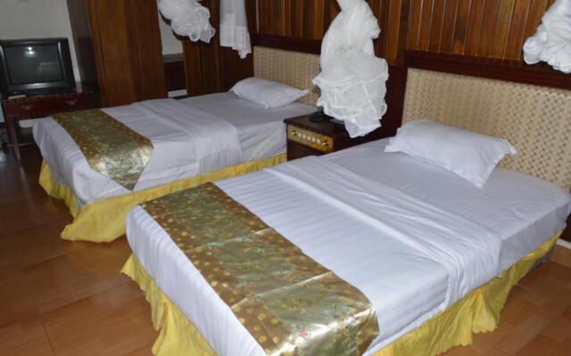 International hotel 2000