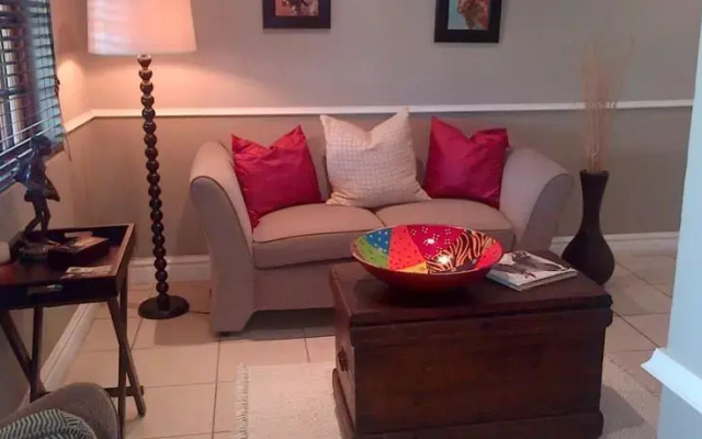 Ingwenya bed and breakfast