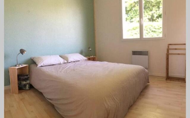 Paisible maison entre plages, lacs et bassin
