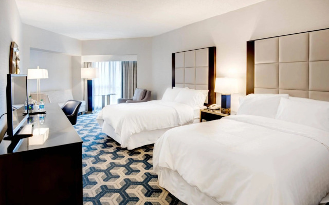 Sheraton Eatontown Hotel