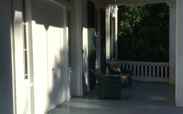 Collina Plantation Inn