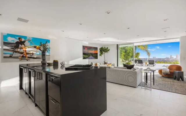 St Ives Modern
