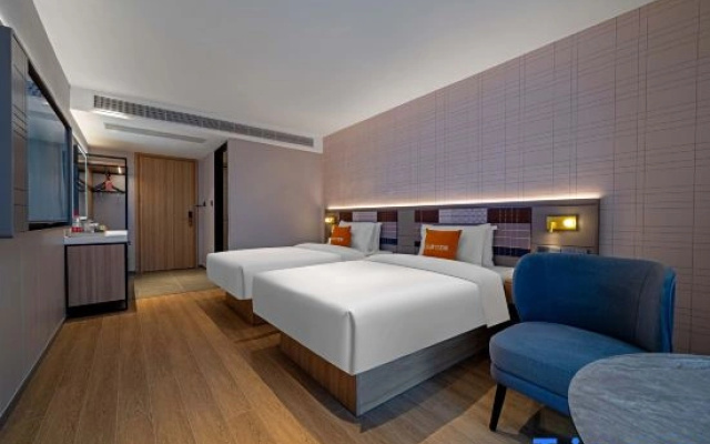 Homeinn Plus Hotel (Hangzhou Jiubao Subway Station)