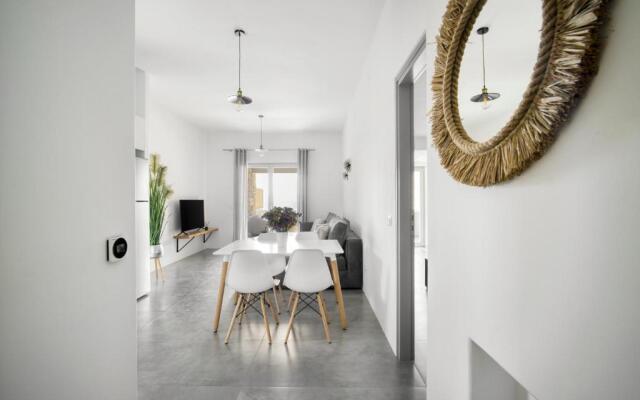 Nefeli Residence & Suite Ftelia Beach Mykonos