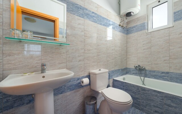 Yiannis Apartments
