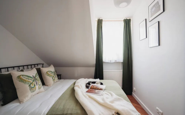 Riverside Nest - LoftAffair